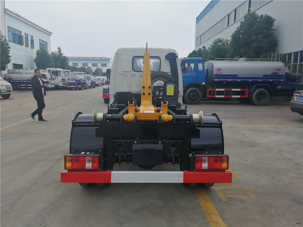 福田小卡(4方)車廂可卸式垃圾車 福田小卡(4方)車廂可卸式垃圾車