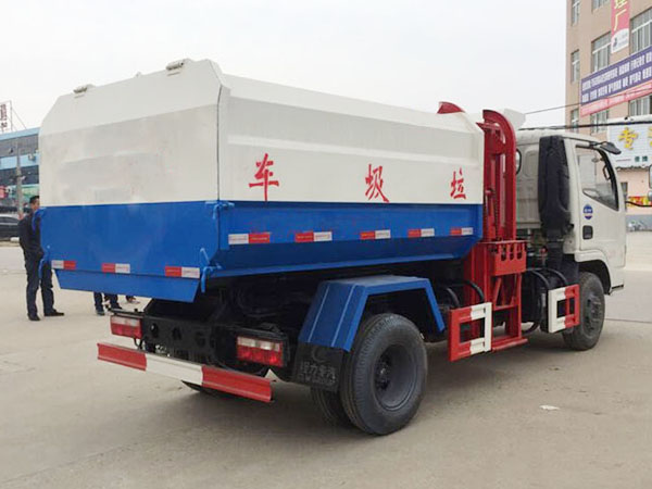 東風(fēng)福瑞卡掛桶式垃圾車 東風(fēng)福瑞卡掛桶式垃圾車