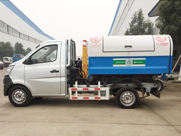 重慶長(zhǎng)安拉臂式垃圾車 重慶長(zhǎng)安拉臂式垃圾車