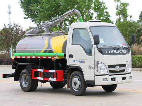 凱力風牌KLF5040GXEB6型吸糞車 凱力風牌KLF5040GXEB6型吸糞車