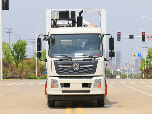 國(guó)六東風(fēng)天錦 15方 清洗吸污車 國(guó)六東風(fēng)天錦 15方 清洗吸污車
