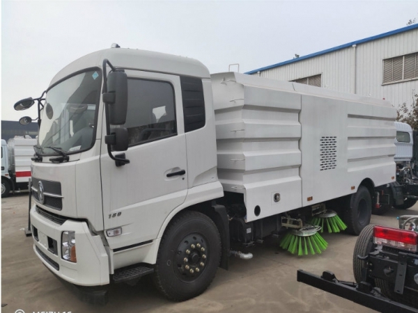 國(guó)六東風(fēng)天錦7水/9塵洗掃車 國(guó)六東風(fēng)天錦7水/9塵洗掃車