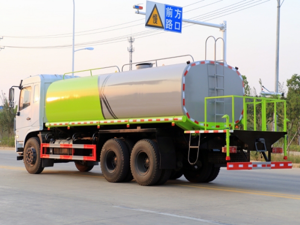 國六東風D3L后八輪 19.3噸 灑水車? 國六東風D3L后八輪 19.3噸 灑水車?