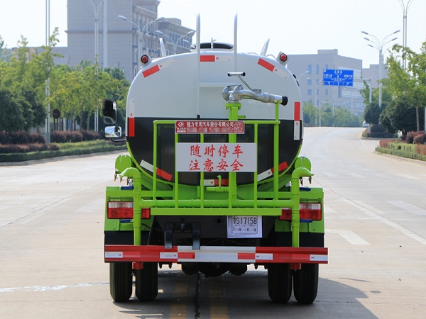 國六東風(fēng)小多利卡5噸灑水車 國六東風(fēng)小多利卡5噸灑水車