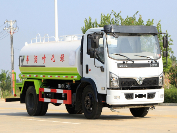 國(guó)六東風(fēng)大福瑞卡9.2噸灑水車 國(guó)六東風(fēng)大福瑞卡9.2噸灑水車