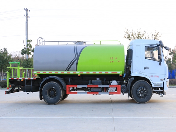 12噸國六東風D3L 灑水車 12噸國六東風D3L 灑水車