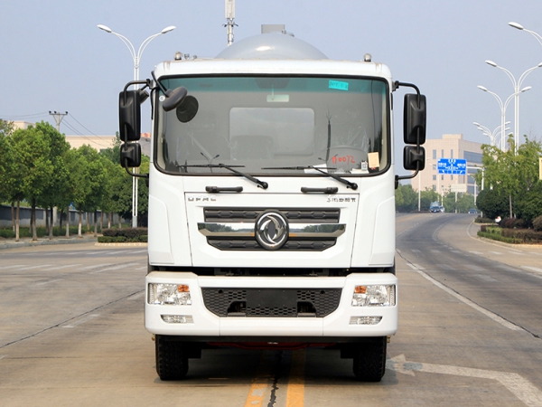 國(guó)六東風(fēng)D9 10-12方 吸污車(chē) 國(guó)六東風(fēng)D9 10-12方 吸污車(chē)