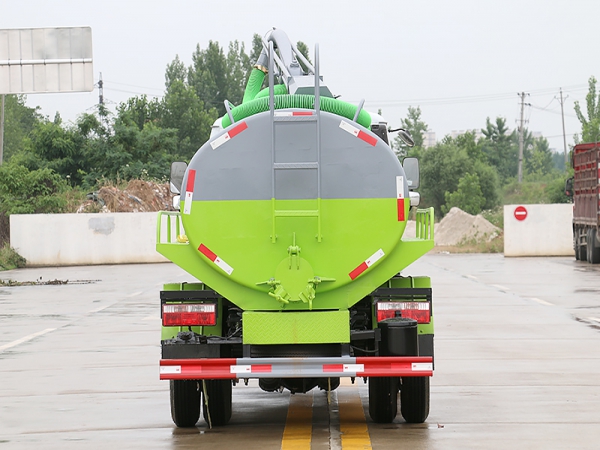 國六 東風小福瑞卡 5方吸糞車 國六 東風小福瑞卡 5方吸糞車
