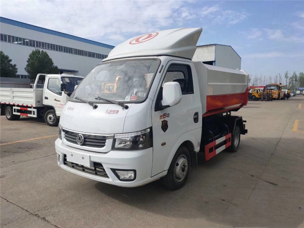 東風(fēng)途逸3方掛桶式垃圾車 東風(fēng)途逸3方掛桶式垃圾車