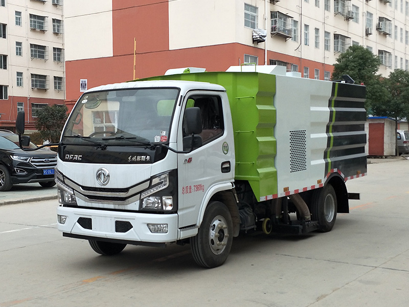 東風(fēng)小多利卡5方吸塵車 東風(fēng)小多利卡5方吸塵車