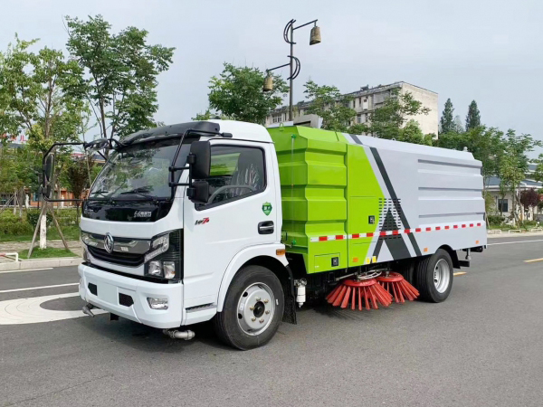 國六東風凱普特7.5方掃路車 國六東風凱普特7.5方掃路車