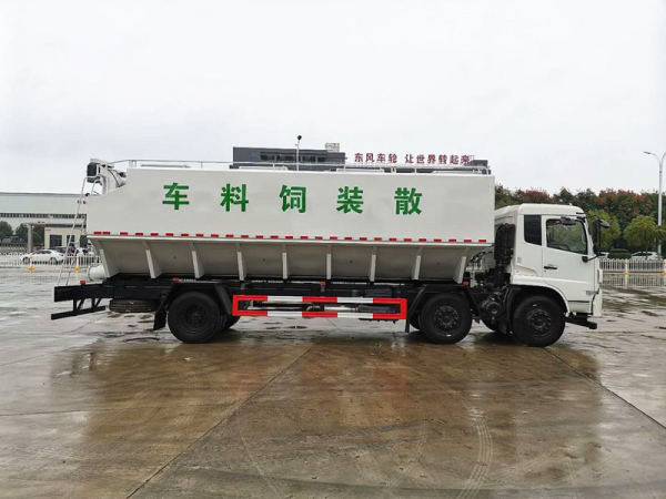 東風(fēng)天錦小三軸30方(15噸)散裝飼料車 東風(fēng)天錦小三軸30方(15噸)散裝飼料車