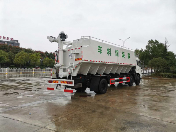 東風(fēng)天錦小三軸30方(15噸)散裝飼料車 東風(fēng)天錦小三軸30方(15噸)散裝飼料車