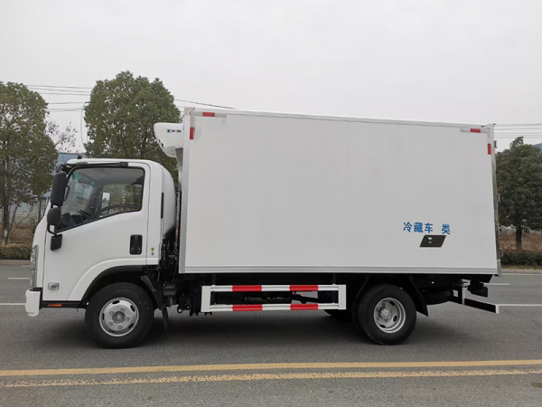 五十鈴國六排放~KV100冷藏車 五十鈴國六排放~KV100冷藏車
