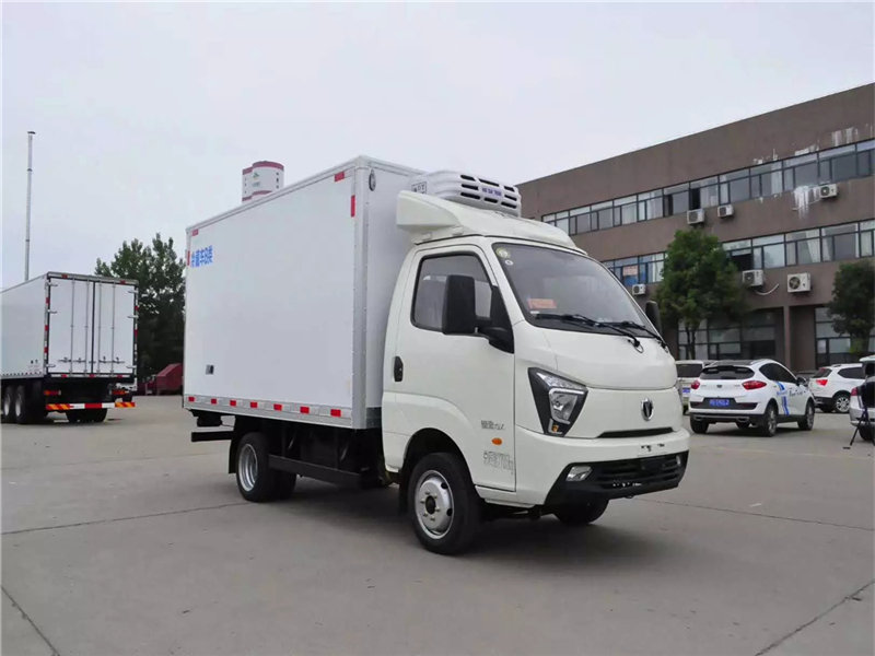 國六飛碟締途冷藏車3米5 國六飛碟締途冷藏車3米5