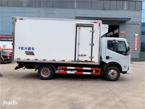 國(guó)六東風(fēng)凱普特冷藏車(chē) 國(guó)六東風(fēng)凱普特冷藏車(chē)