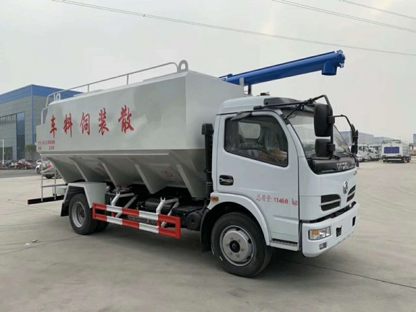 東風(fēng)大多利卡12方(6噸)散裝飼料車 東風(fēng)大多利卡12方(6噸)散裝飼料車