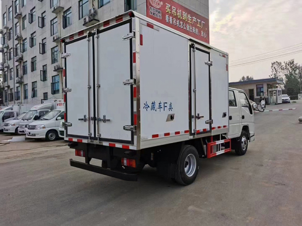 國(guó)六江鈴順達(dá)雙排座3米2冷藏車 國(guó)六江鈴順達(dá)雙排座3米2冷藏車