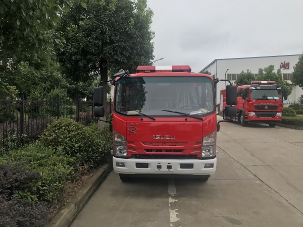國(guó)六慶鈴3.5噸消防車(chē) 國(guó)六慶鈴3.5噸消防車(chē)