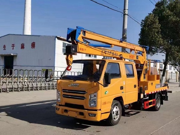 江鈴雙排13米高空作業(yè)車 江鈴雙排13米高空作業(yè)車