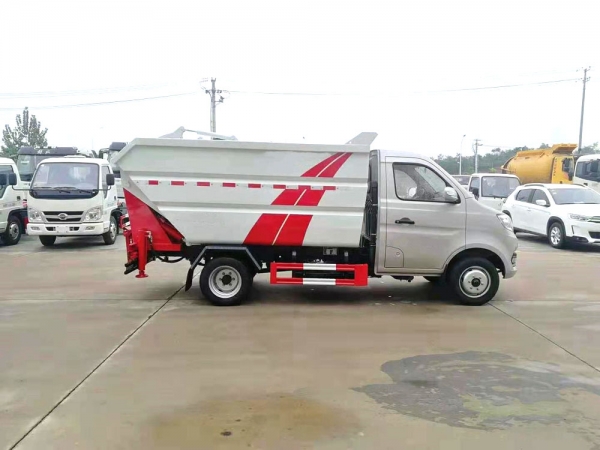國六【4立方】長(zhǎng)安汽油雙輪后裝掛桶垃圾車 國六【4立方】長(zhǎng)安汽油雙輪后裝掛桶垃圾車