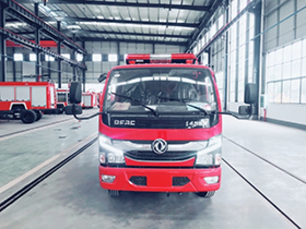 國(guó)六標(biāo)東風(fēng)2.5噸消防車 國(guó)六標(biāo)東風(fēng)2.5噸消防車