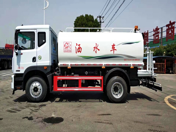 國六東風(fēng)多利卡D9灑水車 國六東風(fēng)多利卡D9灑水車