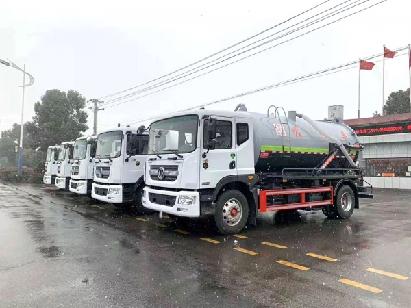 國六【10-12立方 】東風(fēng)多利卡D9吸污車 國六【10-12立方 】東風(fēng)多利卡D9吸污車
