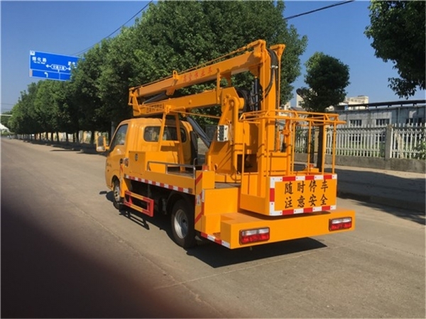 國六東風(fēng)途逸13.5米高空作業(yè)車 國六東風(fēng)途逸13.5米高空作業(yè)車