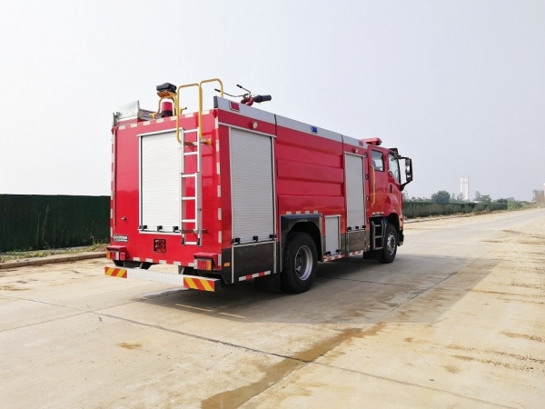 國六JDF5172GXFPM60-Q6型泡沫消防車 國六JDF5172GXFPM60-Q6型泡沫消防車