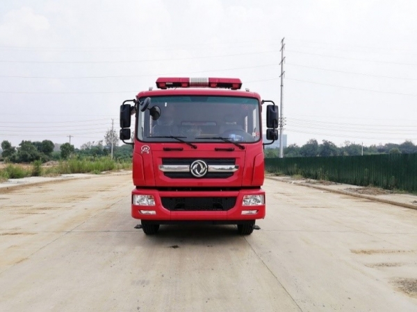 國(guó)六JDF5171GXFPM70-E6型泡沫消防車 國(guó)六JDF5171GXFPM70-E6型泡沫消防車