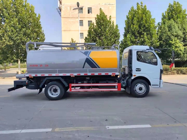 國六【9立方 】東風多利卡D7吸糞車 東風凱普特K7 國六【9立方 】東風多利卡D7吸糞車 東風凱普特K7