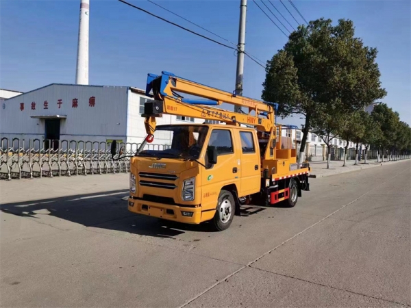 江鈴雙排13米高空作業(yè)車 江鈴雙排13米高空作業(yè)車