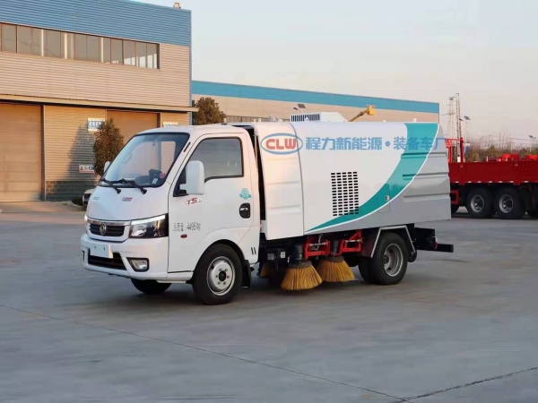 東風(fēng)途逸純電動(dòng)掃路車 東風(fēng)途逸純電動(dòng)掃路車
