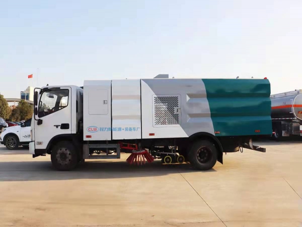 福田歐馬可純電動(dòng)洗掃車 福田歐馬可純電動(dòng)洗掃車