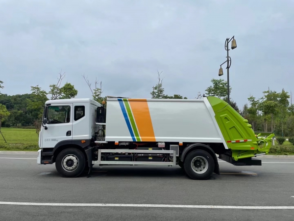 東風(fēng)D9純電動壓縮垃圾車 東風(fēng)D9純電動壓縮垃圾車