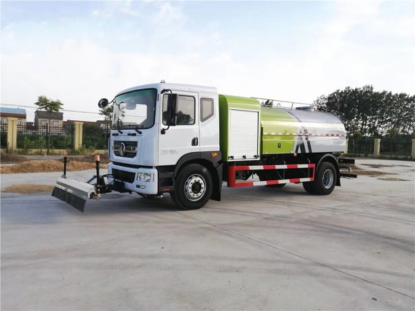 18噸東風(fēng)D9純電動路面清洗車 18噸東風(fēng)D9純電動路面清洗車