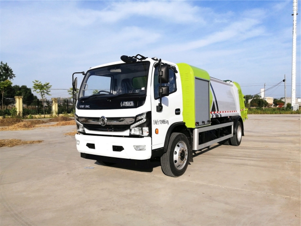 10方東風(fēng)純電動壓縮垃圾車(電池后背) 10方東風(fēng)純電動壓縮垃圾車(電池后背)