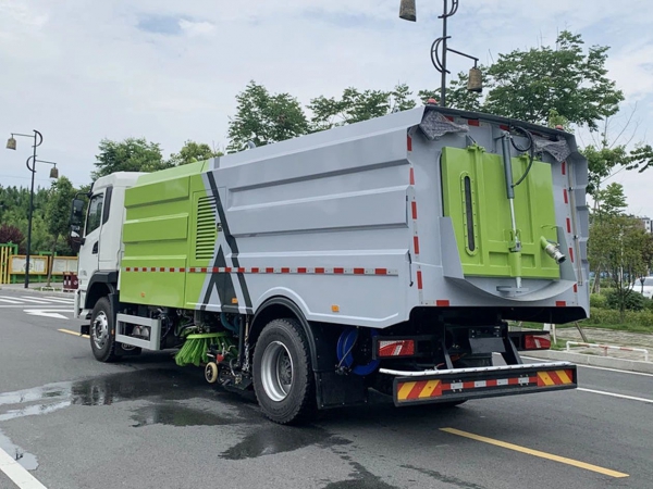 比亞迪T8純電動(dòng)洗掃車 比亞迪T8純電動(dòng)洗掃車