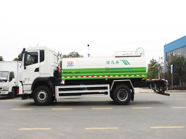 比亞迪T8純電動灑水車(11方) 比亞迪T8純電動灑水車(11方)