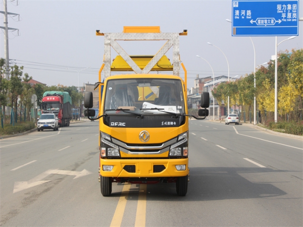 東風(fēng)D6防撞緩沖車 東風(fēng)D6防撞緩沖車