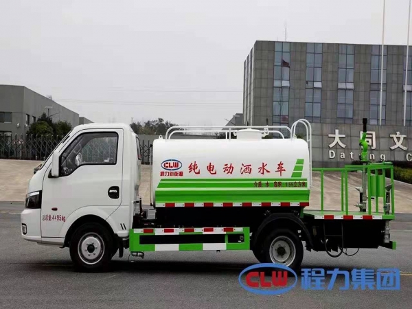 東風(fēng)華神3方純電動(dòng)灑水車(chē) 東風(fēng)華神3方純電動(dòng)灑水車(chē)