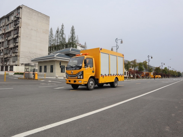 多利卡救險車 多利卡救險車