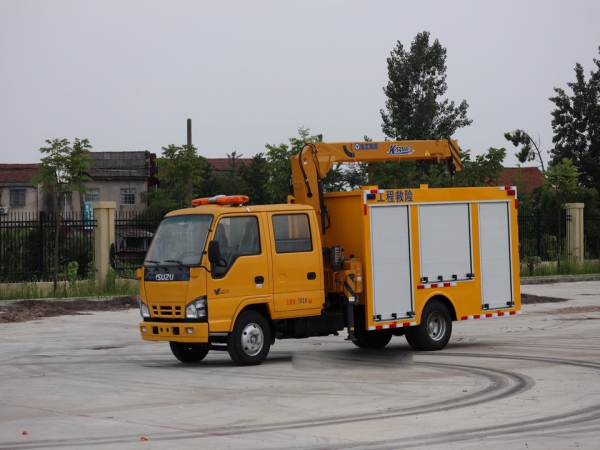 五十鈴帶吊工程救險(xiǎn)車 五十鈴帶吊工程救險(xiǎn)車