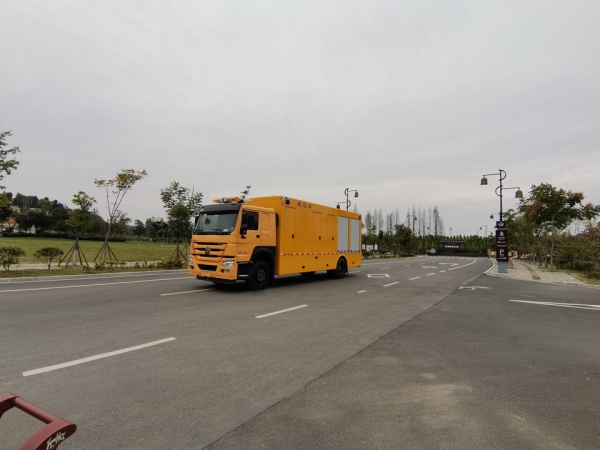 重汽豪沃救險(xiǎn)車 重汽豪沃救險(xiǎn)車