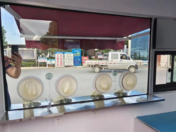 程力?立辰核酸采樣車 程力?立辰核酸采樣車